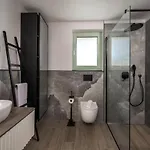 Awesome Home In Brzac Brzac