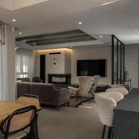Awesome Home In Brzac Brzac