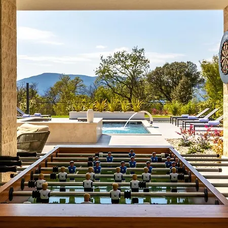 Awesome Home In Brzac