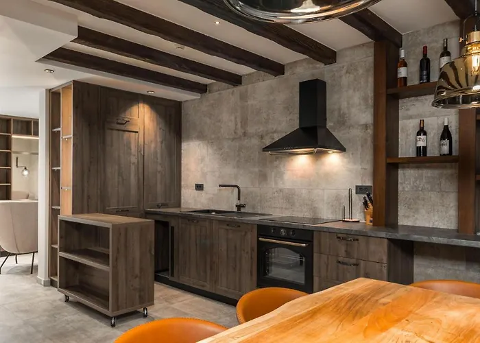Stunning Home In Brzac
