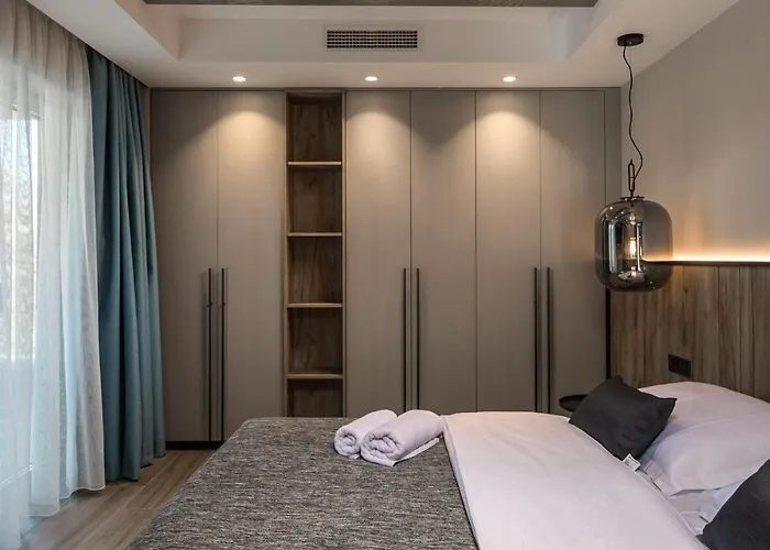 Stunning Home In Brzac Σπίτι διακοπών *